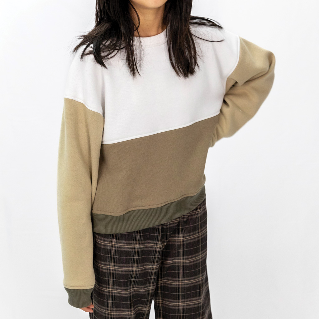 drop shoulder sweatshirt