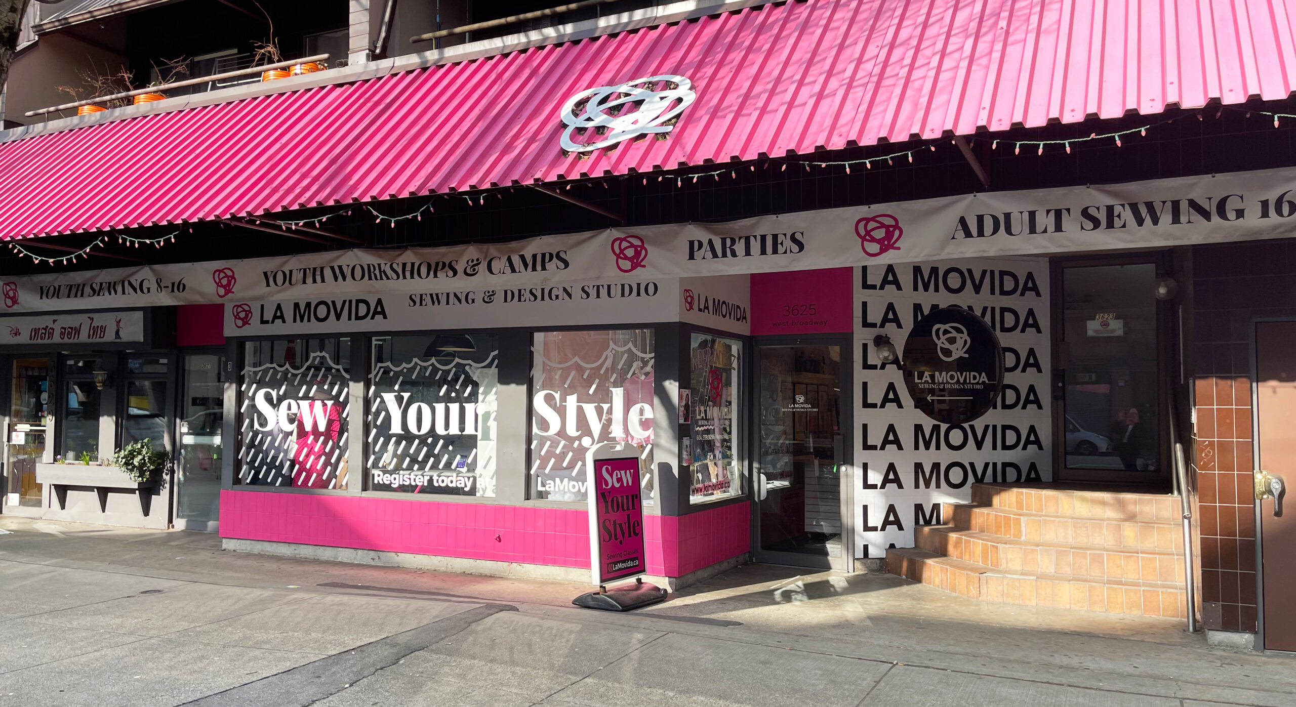 La Movida Sewing & Design Studio store front