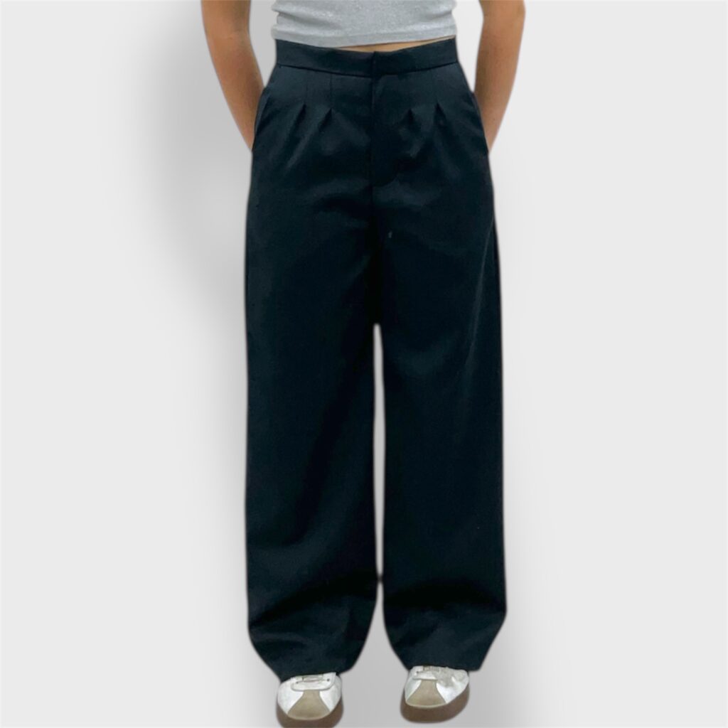 wide leg trousers