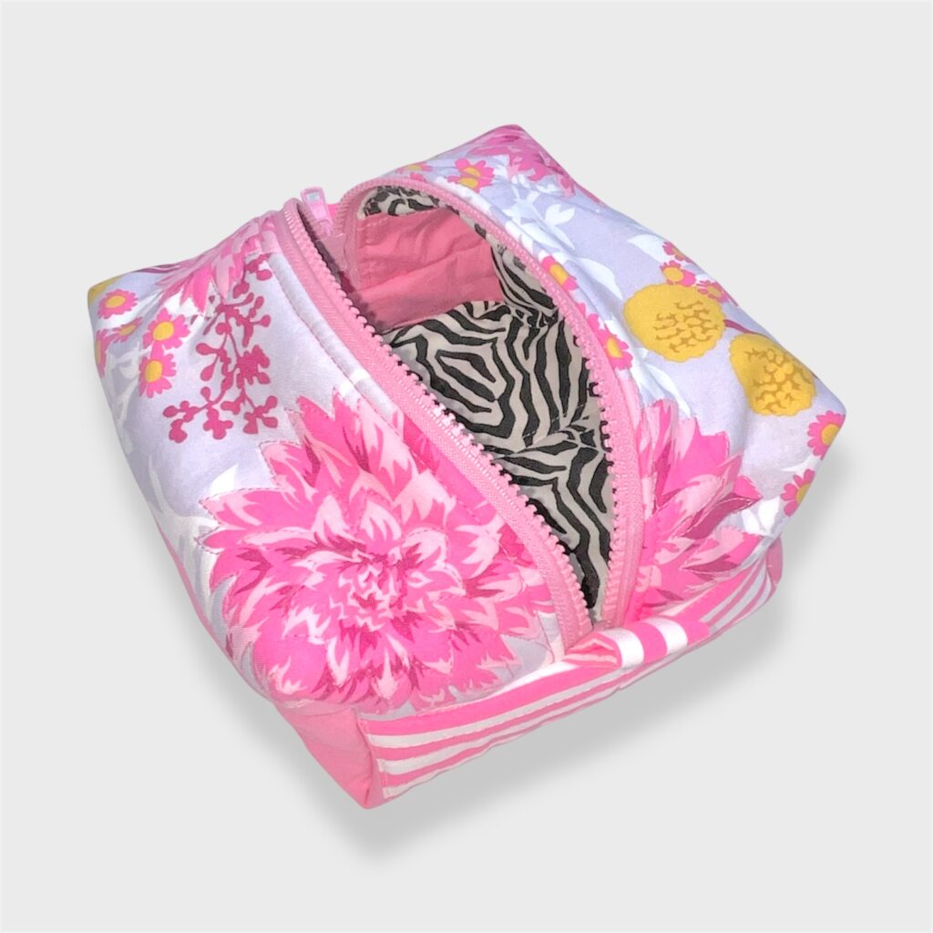 quilted zipper pouch pink3